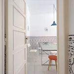 Apartman Alameda Typical By Homing *