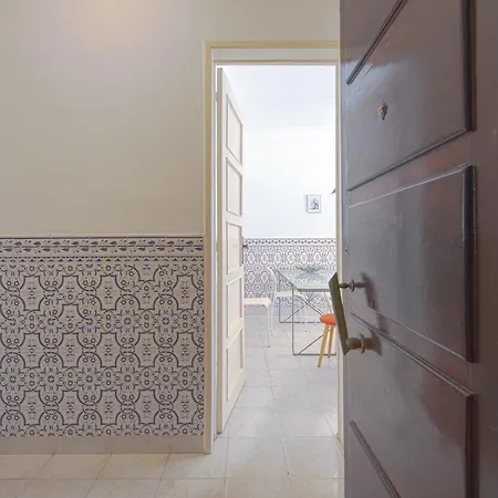 Apartment Alameda Typical By Homing