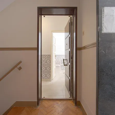 Alameda Typical By Homing Apartment Lisbon