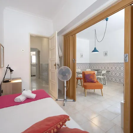 Alameda Typical By Homing * Lisbon
