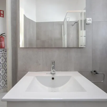 Alameda Typical By Homing Apartment Lisbon