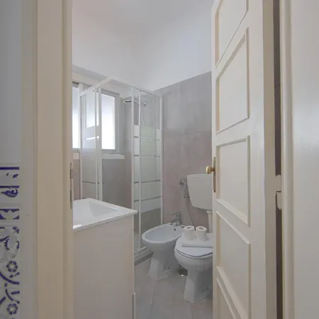 Alameda Typical By Homing * Lisbon