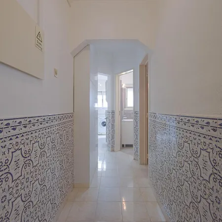 Alameda Typical By Homing Lisboa