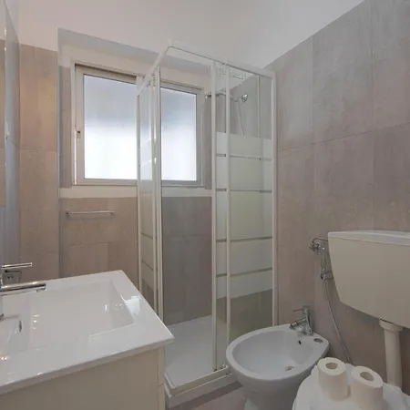 Alameda Typical By Homing