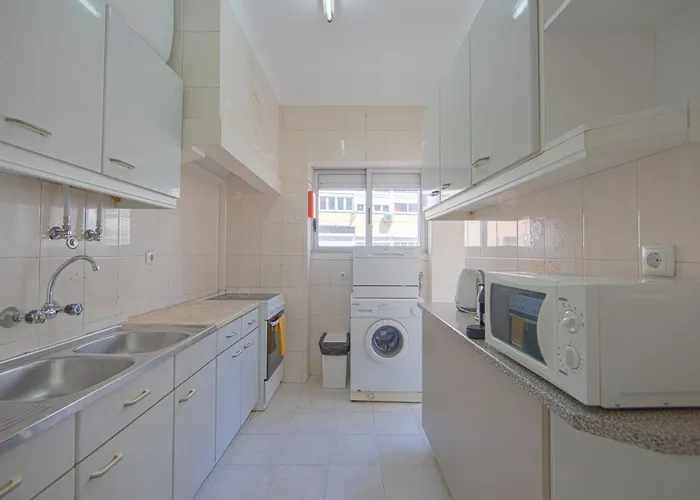 Alameda Typical By Homing * Lisbon